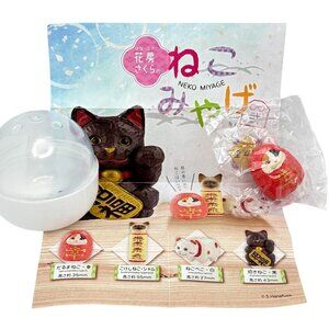 Hanabusa Sakuras Cat Souvenir Gacha Capsule Toy Darumaneko Sachi 35mm New
